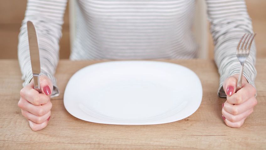 Głodówka to specyficzny rodzaj diety, którego celem jest oczyszczenie organizmu z toksyn.