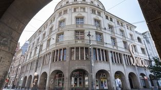 Bydgoszcz: "To będzie perełka". Wiemy, co dalej z budynkiem po dawnym Savoyu w centrum