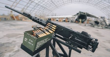Atak rakietowy na Kijów. Wiekowy karabin maszynowy vs pocisk manewrujący