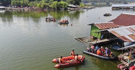 Indonezja. Turyści chcieli sobie zrobić selfie. 9 osób nie żyje
