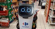 "Kerfuś" podbija Carrefour. Wozi się po sklepie, sprzedając chipsy i napoje