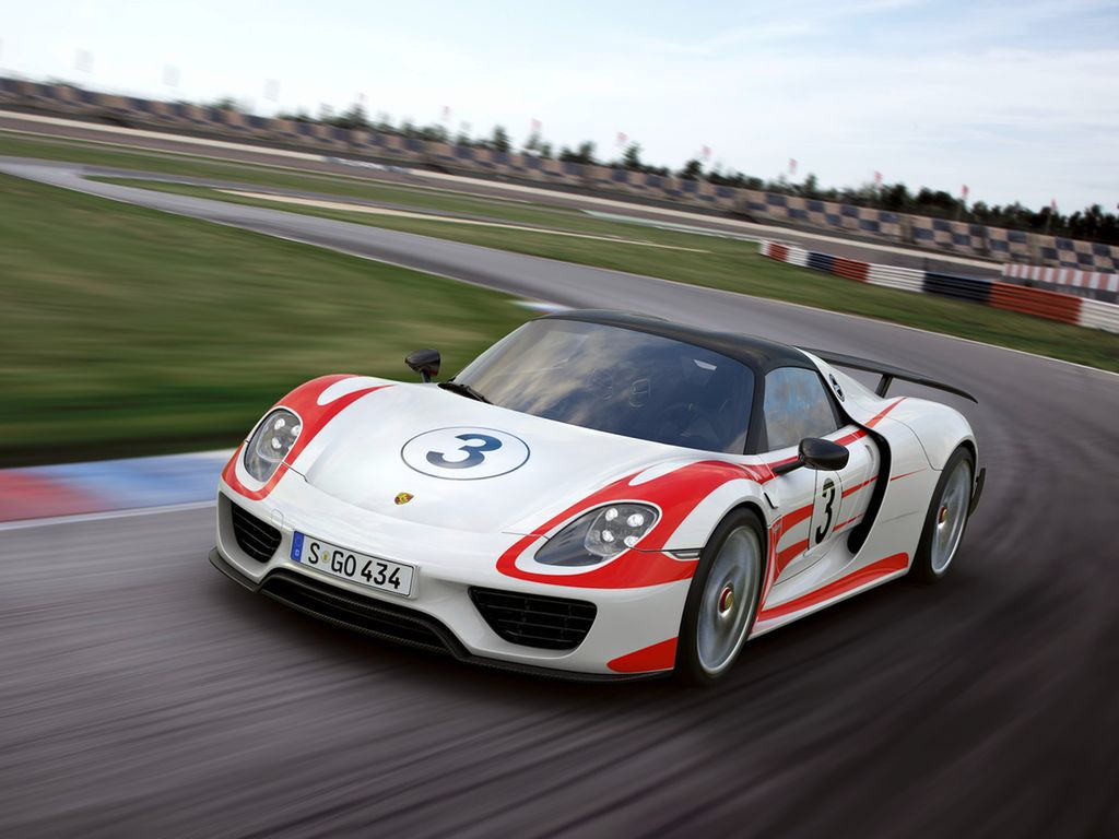 Porsche 918 14