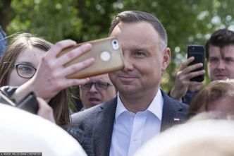 "To, że masz smartfona jeszcze nie oznacza, że korzystasz z utworów". Ostrożnie z takimi deklaracjami [OPINIA]