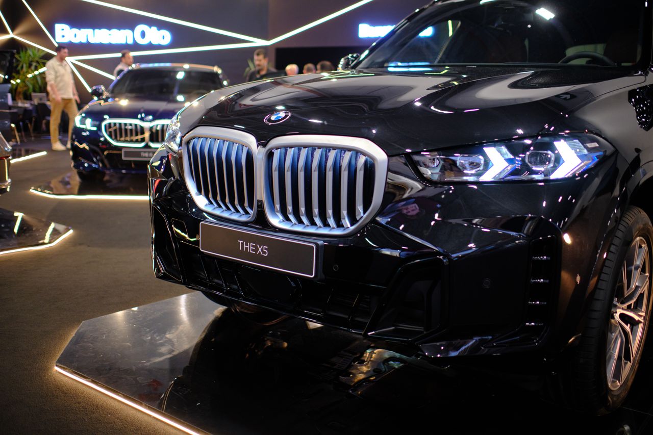 BMW sięga po AI. Wykorzystają je przy bateriach