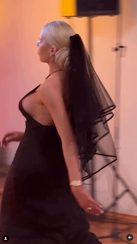 Julia von Stein pokazała nietypowe nagranie ze ślubu babci