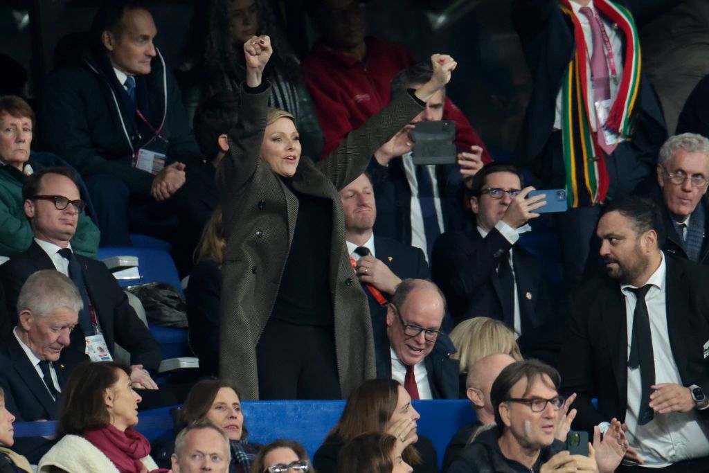 Książę Albert i księżna Charlene wspólnie wybrali się na mecz rugby