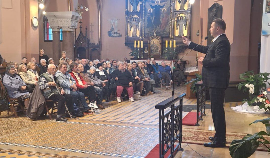 Czarnek i krakowscy redemptoryści szkodzą Kościołowi [Opinia]