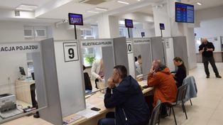 Piła: Wydział Komunikacji w Starostwie po przebudowie. Co się zmieniło