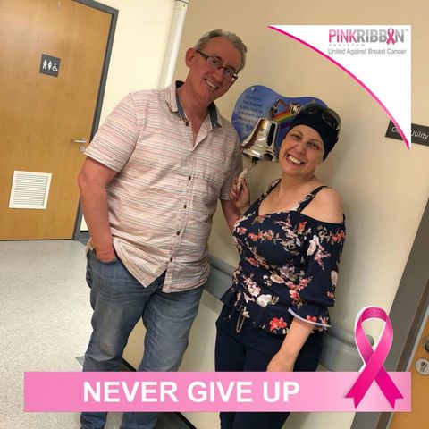 Nicola Fairbrass udowadnia, że raka piersi można pokonać