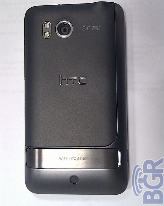 Nowy Droid HTC na zdjęciach - odpowiednik Desire HD? 2