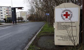 PCK zapowiedziało likwidację kontenerów na używaną odzież