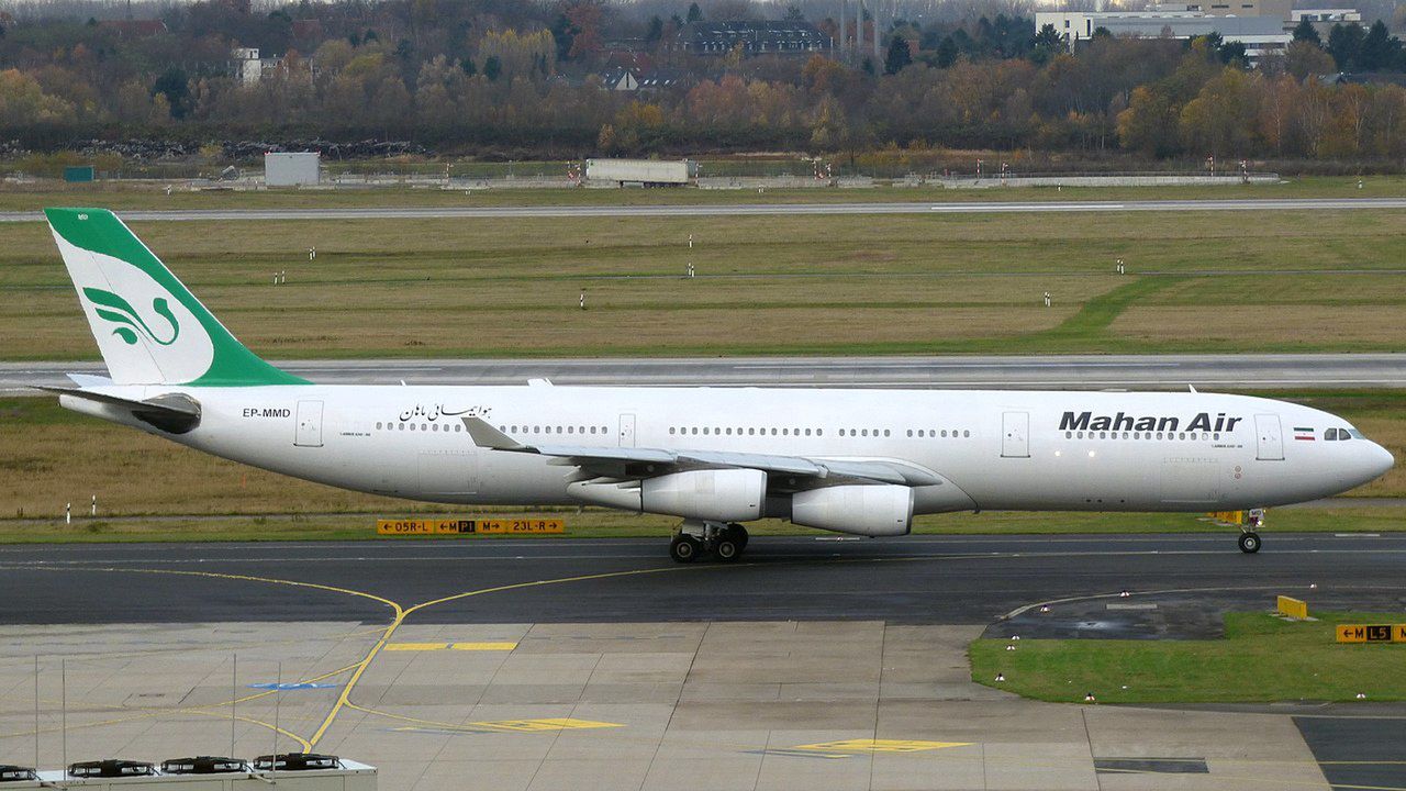 Airbus A340 linii Mahan Air