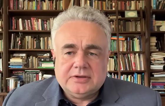Republika szuka reportera od trudnych pytań. "Nie tylko dobrze wygląda w kadrze"