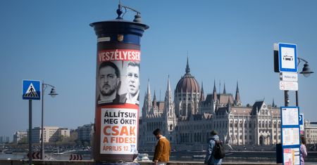 Węgrzy głosują. Budapeszt czeka w napięciu na wyniki