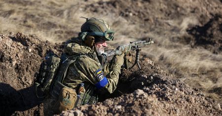 Tajne ruchy Bułgarów. Przez pośredników wysłali Ukrainie broń wartą miliard dolarów