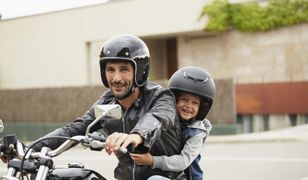 Jak przewozić dziecko na motocyklu? Zobacz, co mówią przepisy
