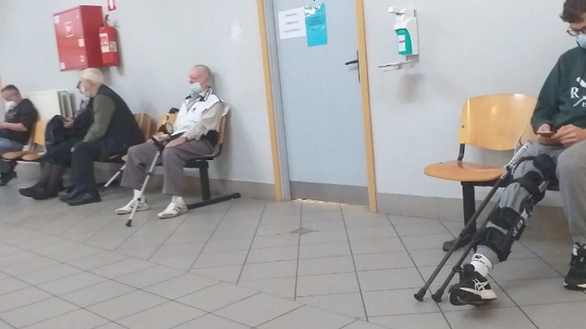 Konflikt między NFZ a fizjoterapeutami