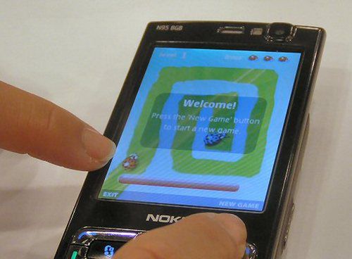 Telefon komórkowy kontrolowany myślą 3