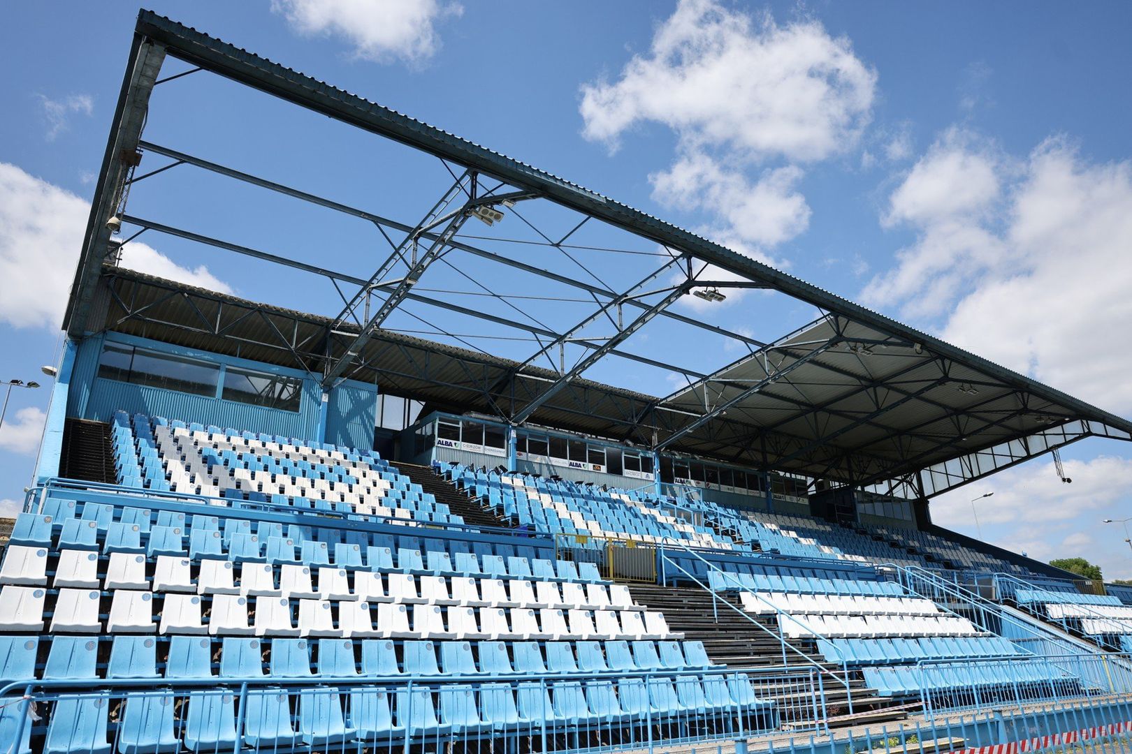 Kibice Ruchu będą mogli kupić krzesełka z trybuny głównej stadionu na Cichej