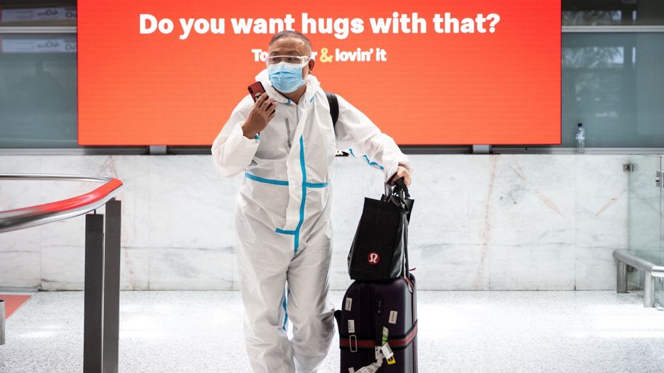 Podróżny na lotnisku w Sydney