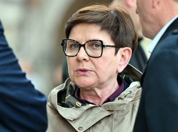 Oszczędności w euro, do tego polska emerytura. Majątek byłej premier