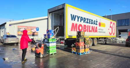 Mobilny outlet Biedronki pod Lublinem! Artykuły przemysłowe za połowę ceny