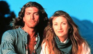 Pokazała, jak teraz wygląda serialowy Sully. Ma na sobie tylko chustę