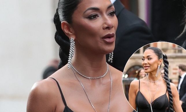 Nicole Scherzinger pokazała się w eleganckiej, ale mocno wyciętej kreacji