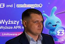 Dawid Sendecki na tle grafiki promującej Zondacrypto