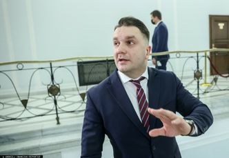 Ponad 5 mln zł na bezpłatne loty posłów po kraju. Najwięcej latał Łukasz Mejza