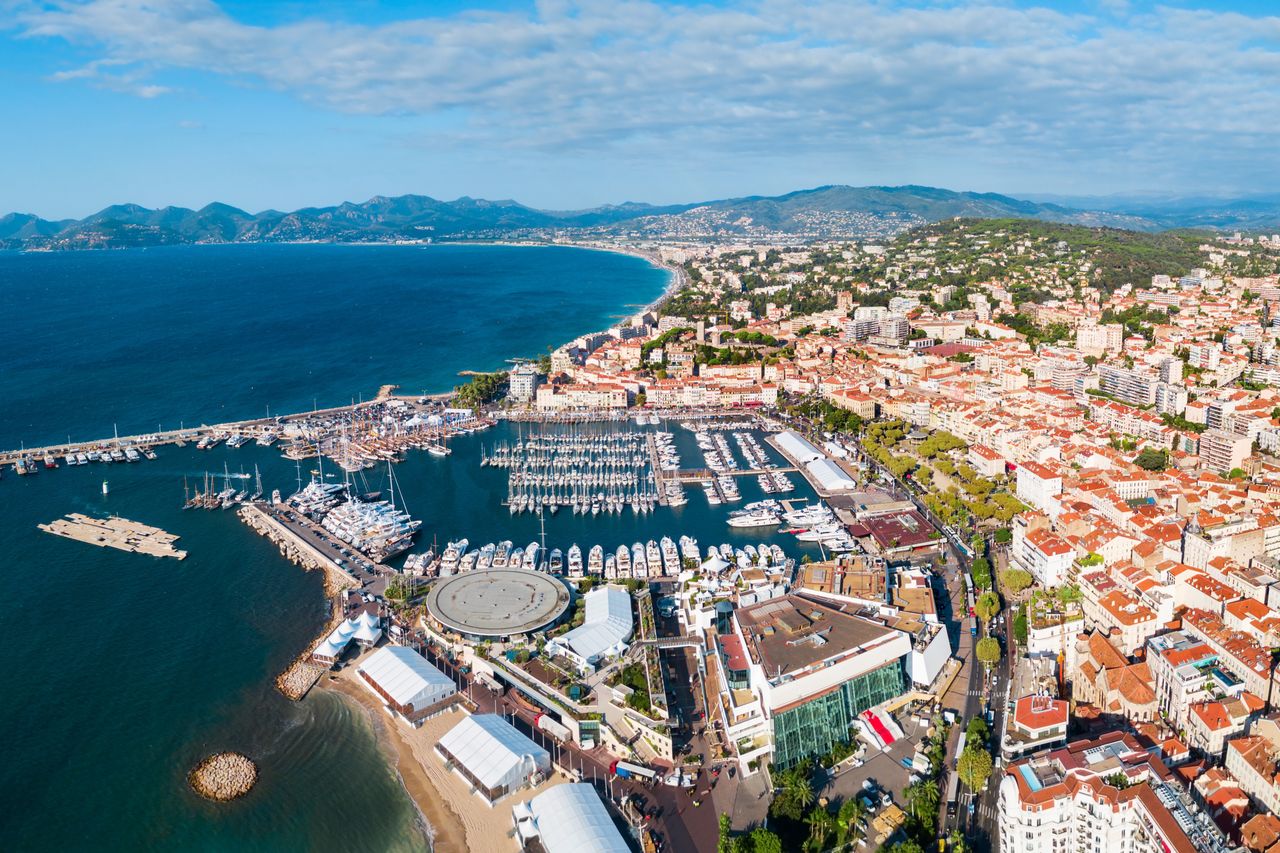 Cannes. Wyjątkowa perła Lazurowego Wybrzeża i ukochany kurort gwiazd