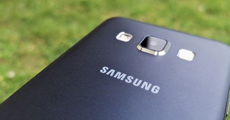 Samsung miał gotowy pomysł na rozkładany smartfon, projekt został porzucony