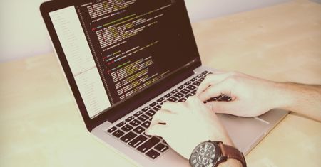 Git – system kontroli wersji, czyli szara eminencja świata IT