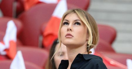 Żona Krzysztofa Piątka bez makijażu. Wygląda obłędnie!