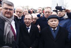 Niespokojnie na Wiejskiej. Oświadczenie PiS [TRANSMISJA]