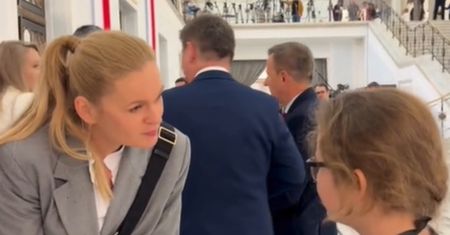 10-latka zaczepiła ją w Sejmie. Wszystko się nagrało