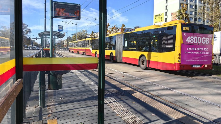 Zmarł mężczyzna podpalony przez 33-latka na przystanku autobusowym w Łodzi