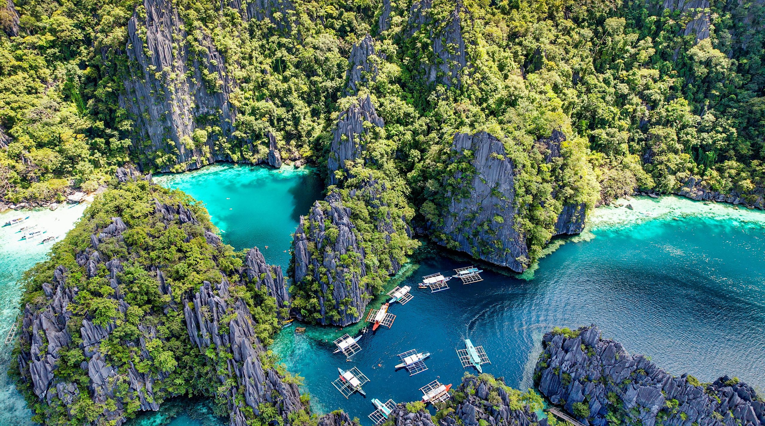 Coron kusi nie tylko fanów nurkowania