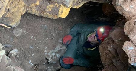 Niesamowite odkrycie pod Kielcami. Robotnicy zauważyli tajemne wejście