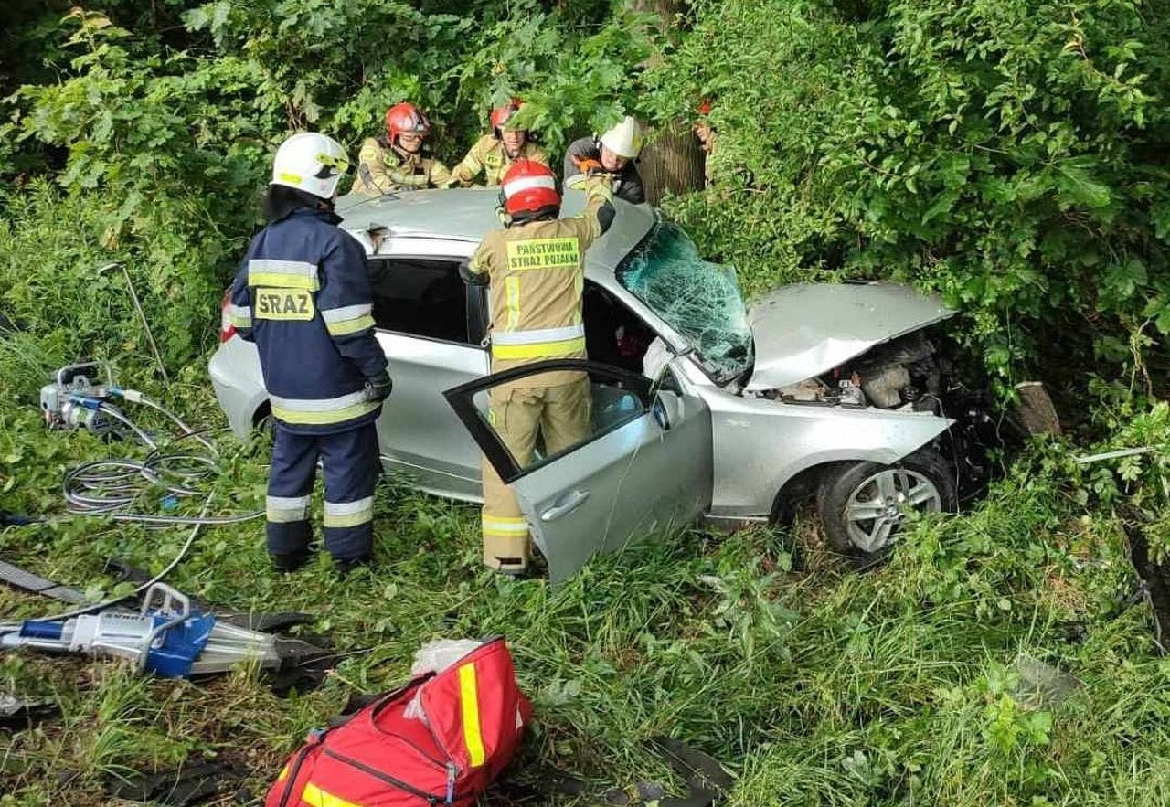 Groźny wypadek z udziałem BMW