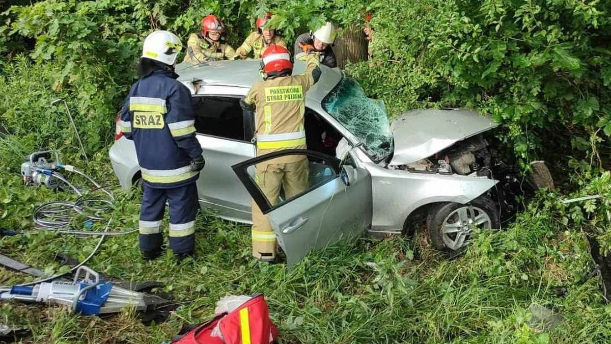 Groźny wypadek z udziałem BMW