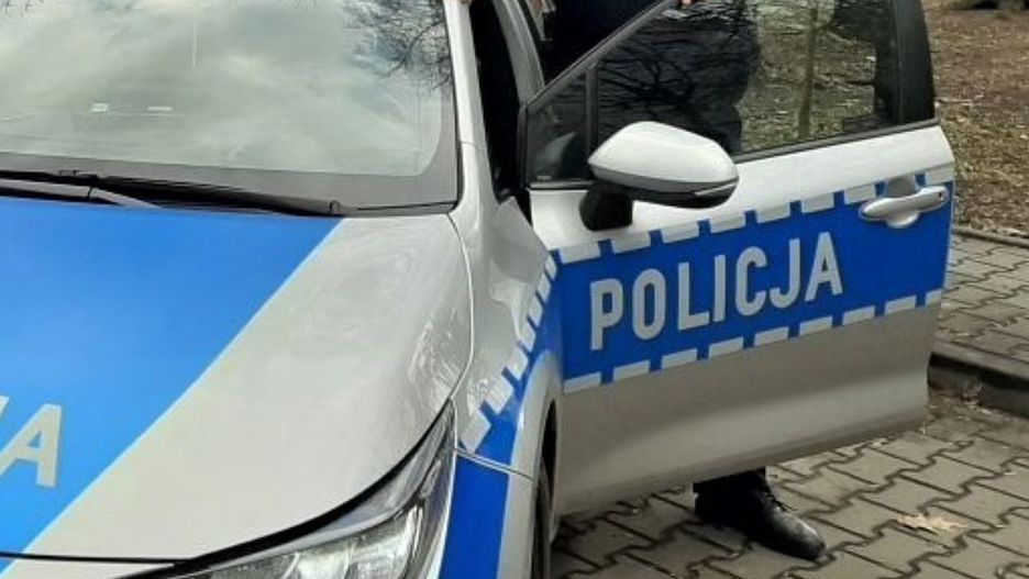 Policja reaguje na informacje o ładunku wybuchowym u fryzjera