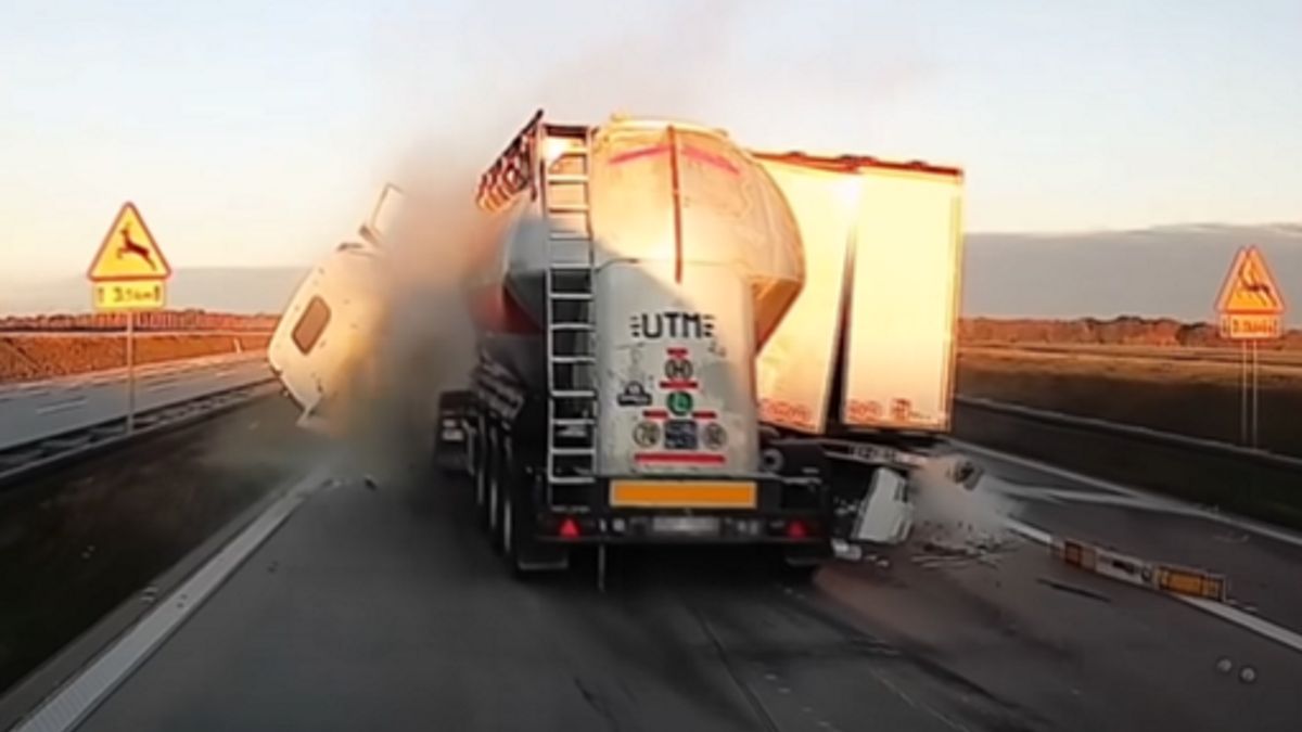 Siła uderzenia wyrwała kabinę