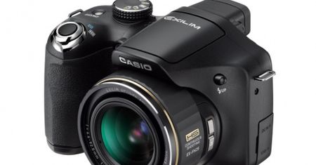 Casio Exilim EX-FH25: 30 zdjęć na sekundę
