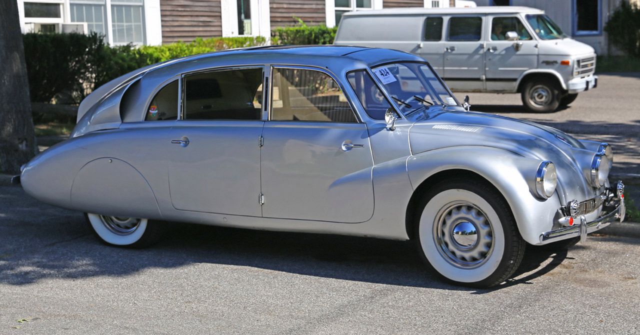 Tatra T87