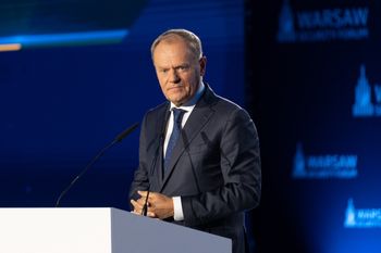 Tusk uderza w Nawrockiego. "Celowo dewastuje tę przestrzeń"
