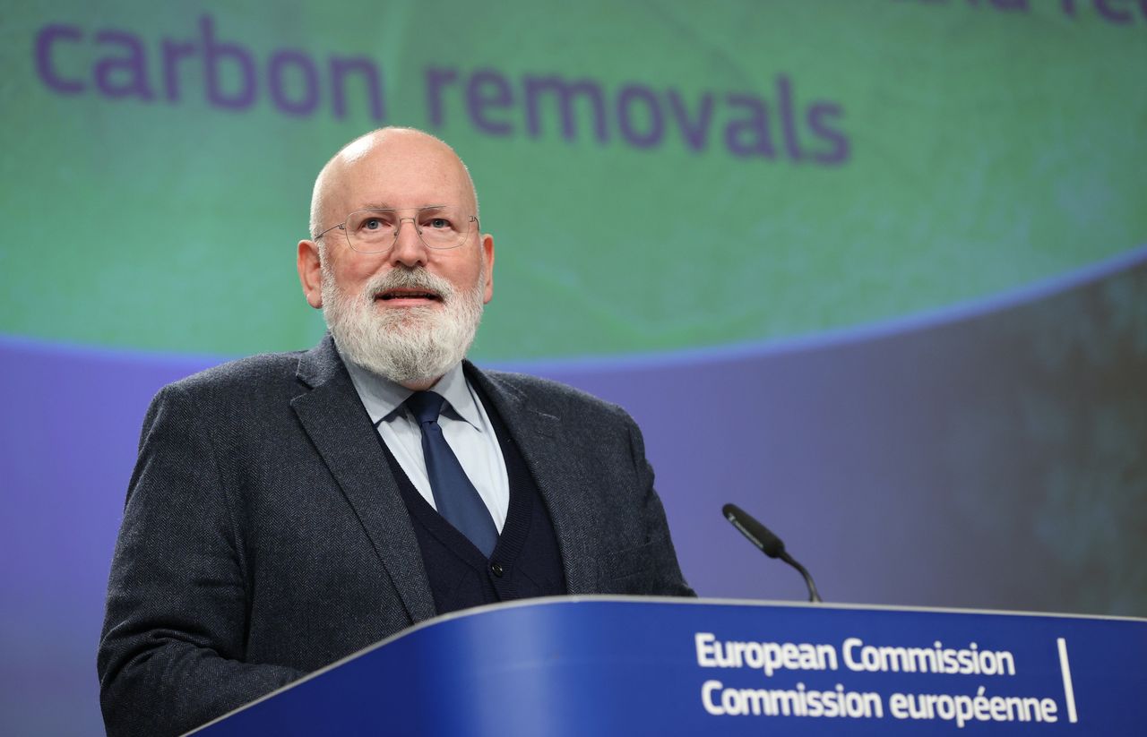 Frans Timmermans jak Donald Tusk. Polityk porzuca Brukselę