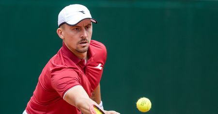Zieliński odpadł z Australian Open. Przegrał w deblu i mikście