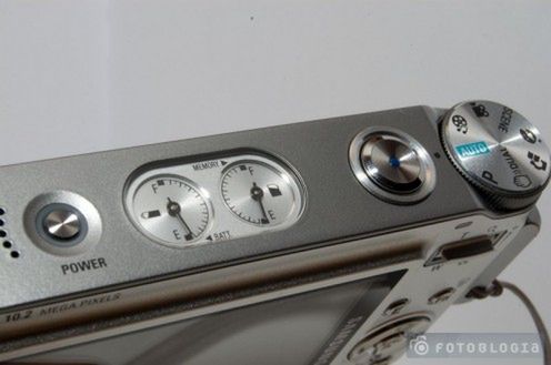 Test: Wszystkorobiący, kompaktowy Samsung NV9 2