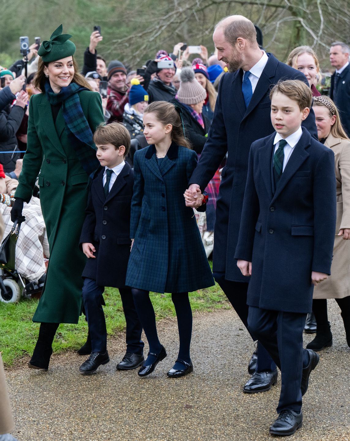 Rodzina królewska podczas nabożeństwa w Sandringham